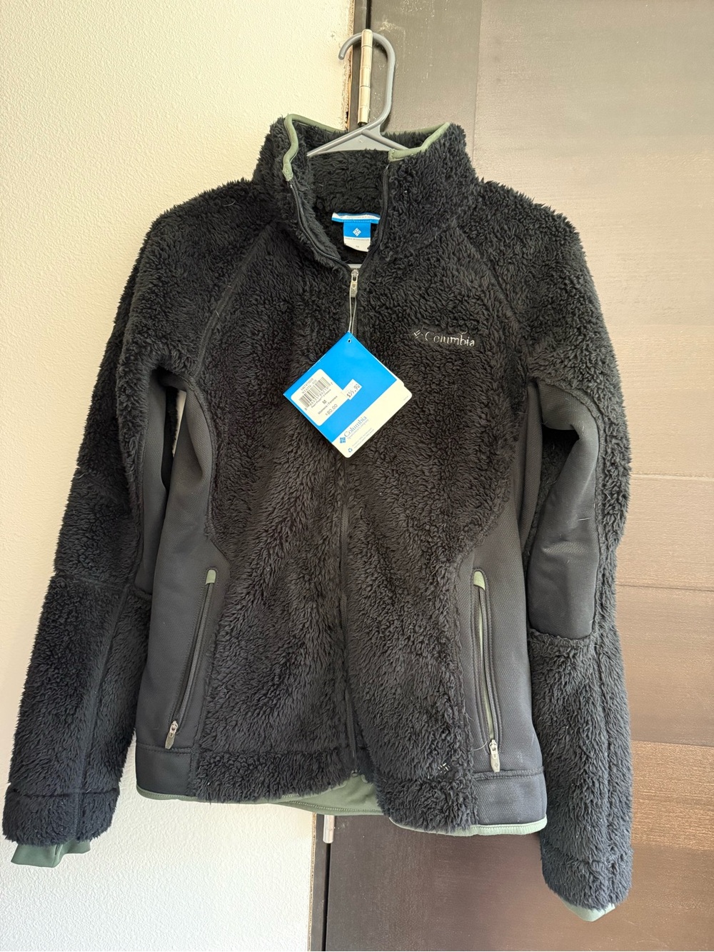 Columbia Black Sherpa Fleece Jacket with Olive Trim